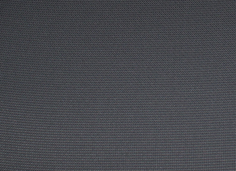 Sillón Ejecutivo Vision respaldo alto y asiento gris tapizado en mesh con base nylon