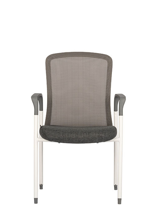 Silla de visita Virtu White respaldo tapizado en mesh y asiento en tela con base metalica