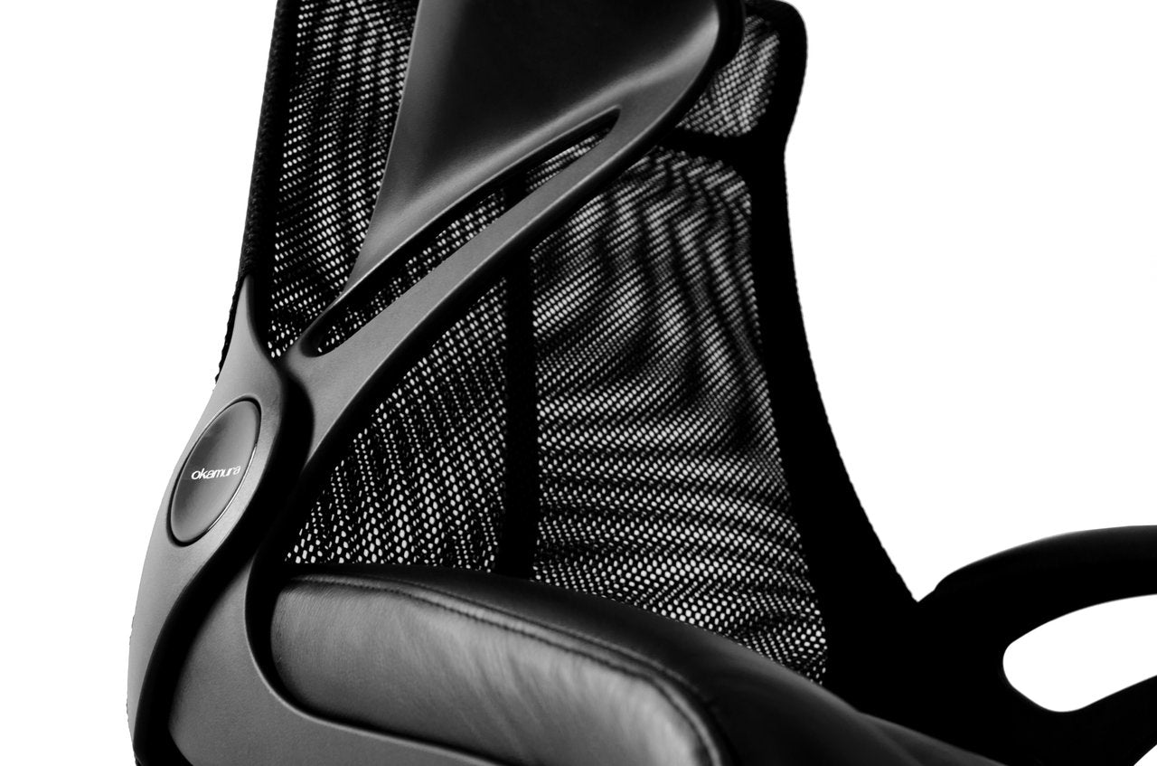 Sillón ejecutivo Leopard respaldo tapizado en mesh y asiento de piel con base de nylon